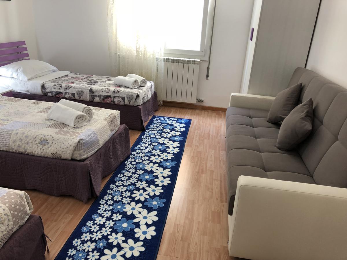 Hotel Venice Tour Местре Екстериор снимка