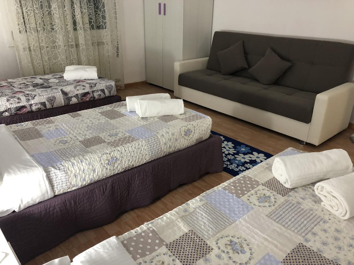 Hotel Venice Tour Местре Екстериор снимка