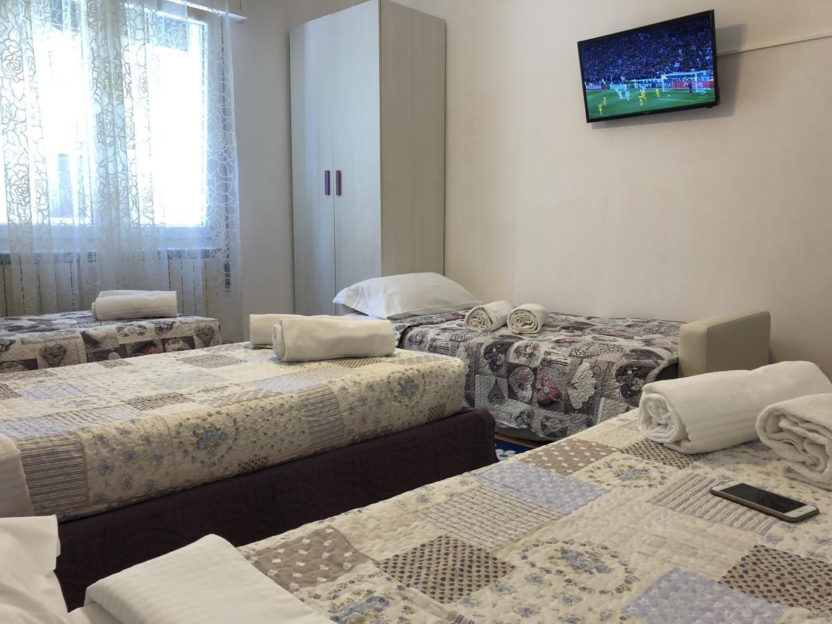 Hotel Venice Tour Местре Екстериор снимка