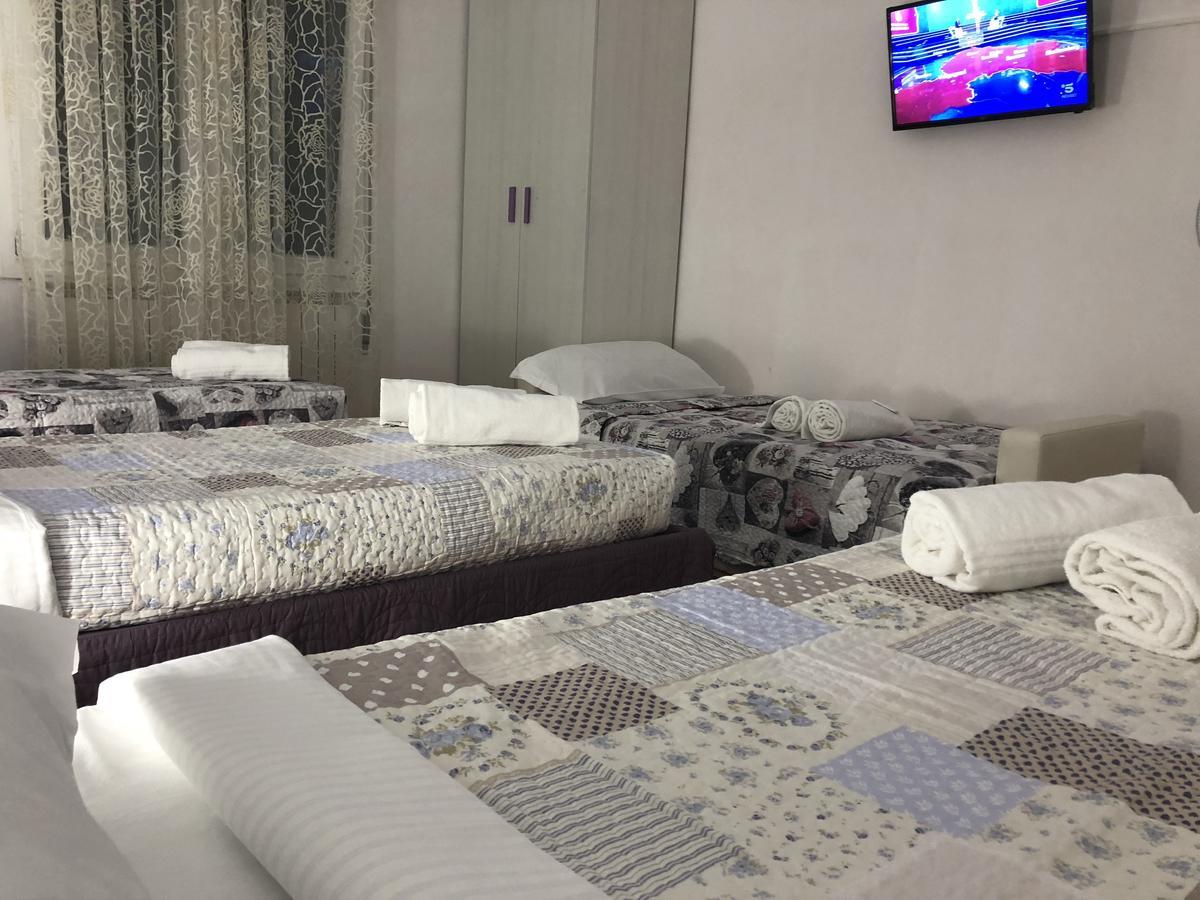 Hotel Venice Tour Местре Екстериор снимка